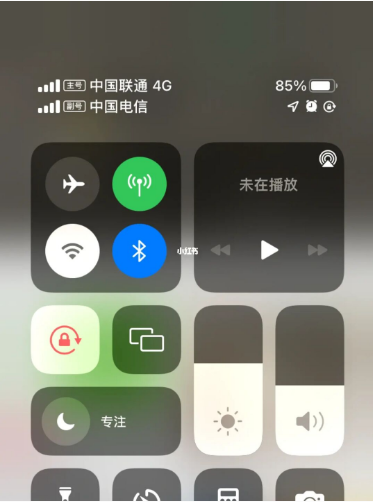 莆田苹果手机维修分享iPhone双卡信号解决办法 